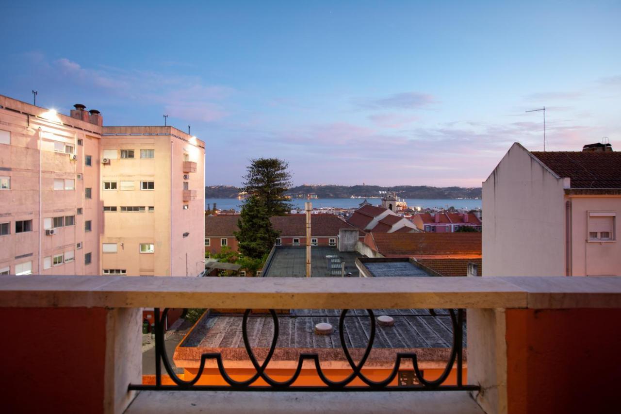 Ambassador River View Suites Lissabon Exterior foto